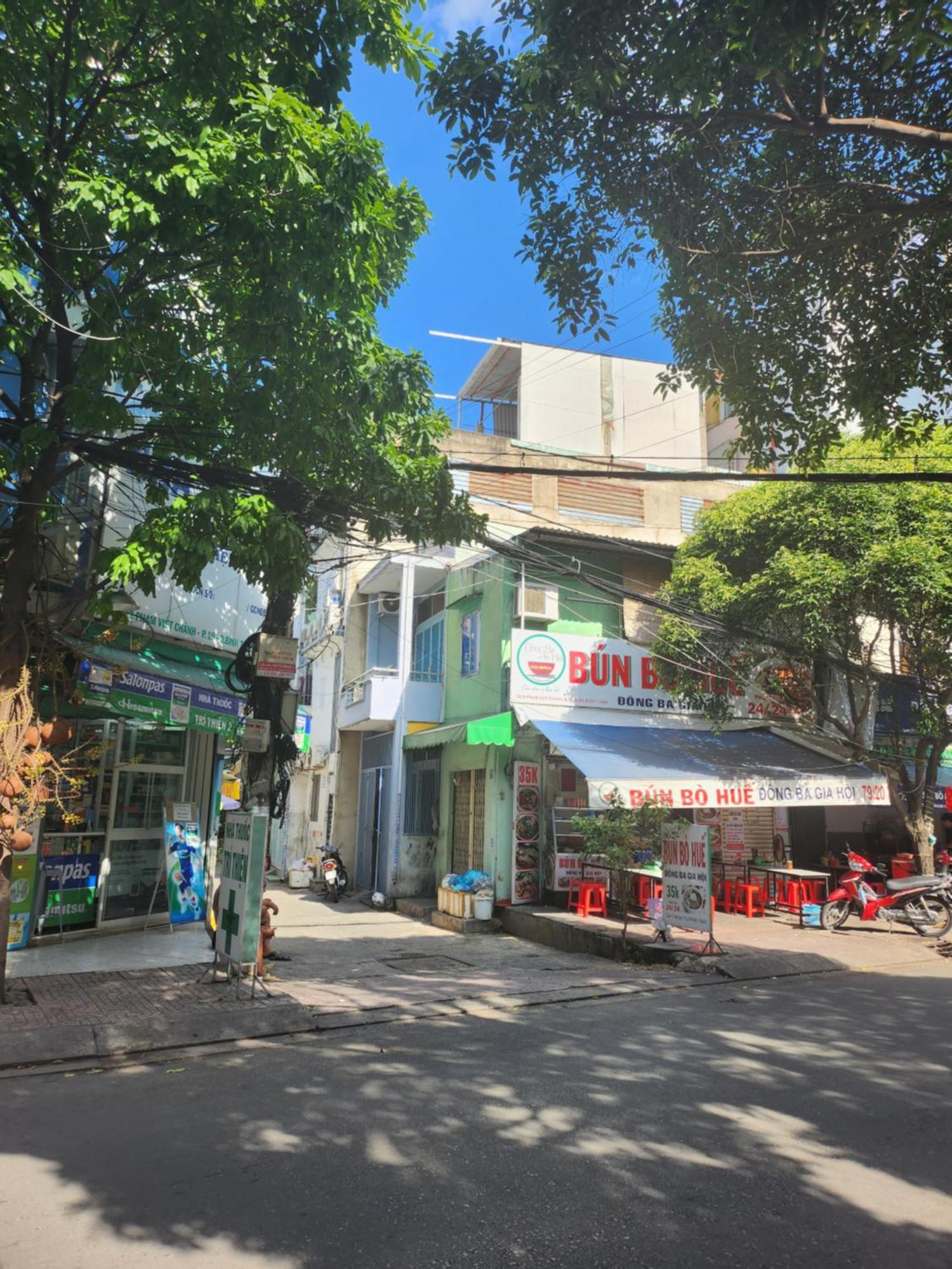 Half Coffee N Dorm Vandrehjem Ho Chi Minh-Byen Eksteriør billede